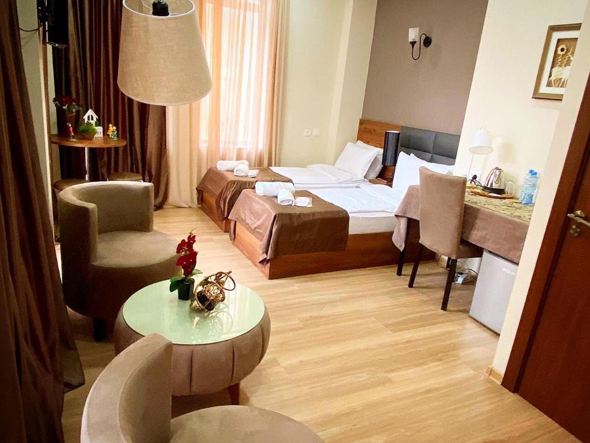 Hotel Terrace Tiflis Dış mekan fotoğraf