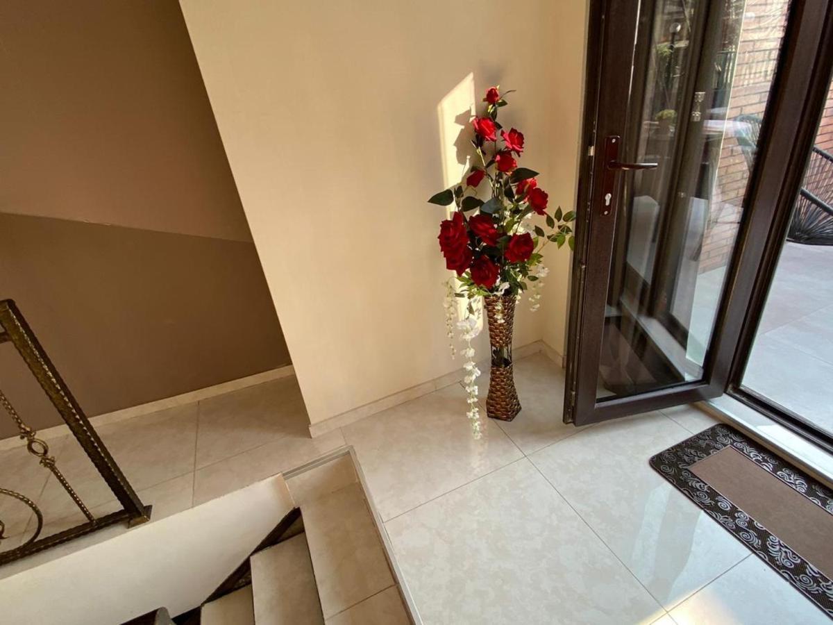 Hotel Terrace Tiflis Dış mekan fotoğraf